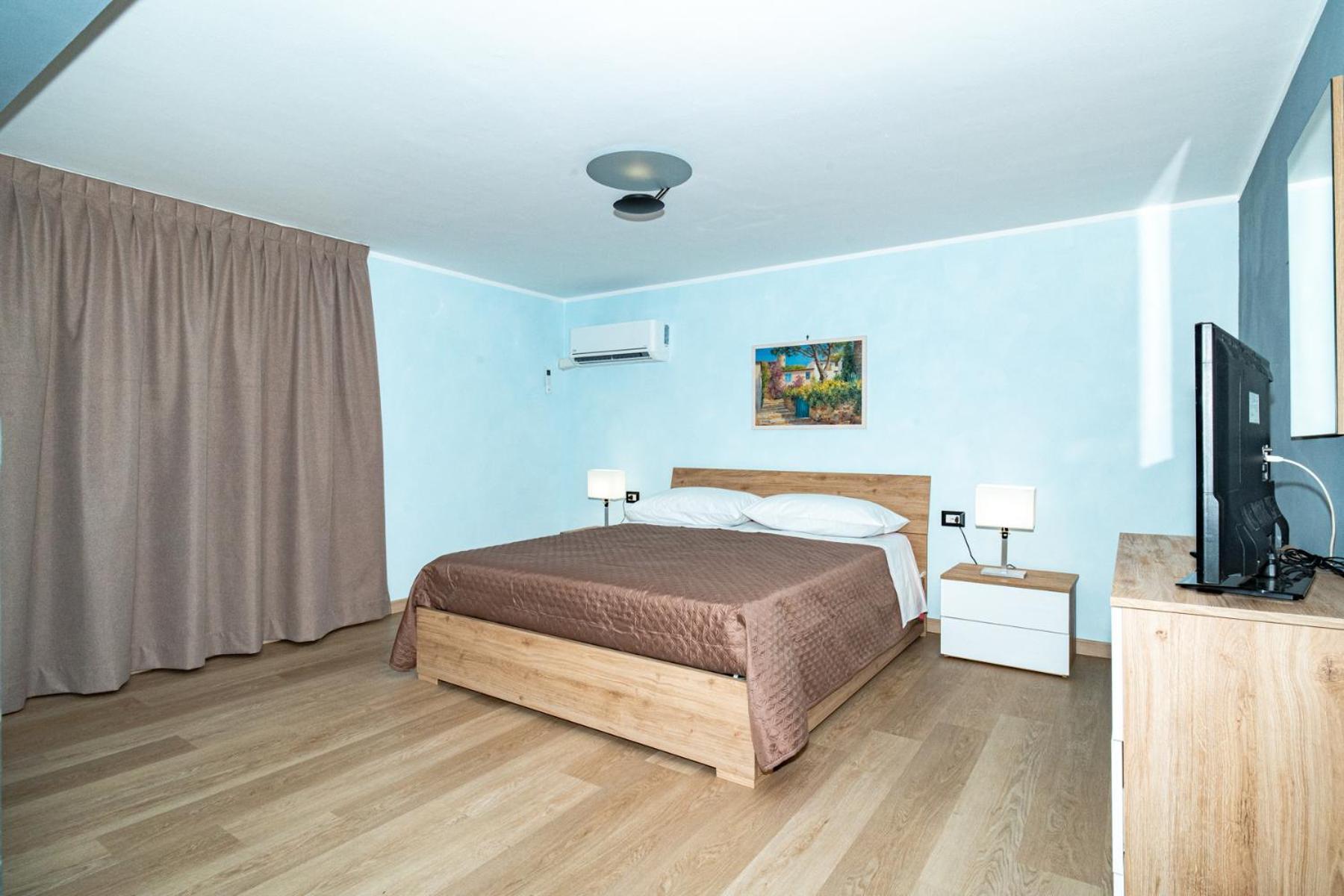 Roccaromana Home Катания Екстериор снимка
